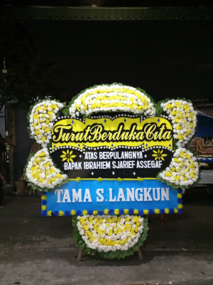 Papan Bunga Duka di Sentul